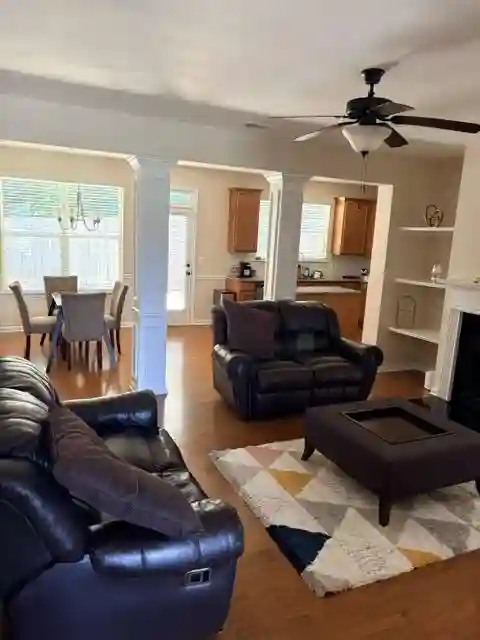 Clean & Quiet Furnished Room