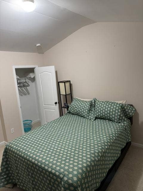 Clean & Quiet Furnished Room