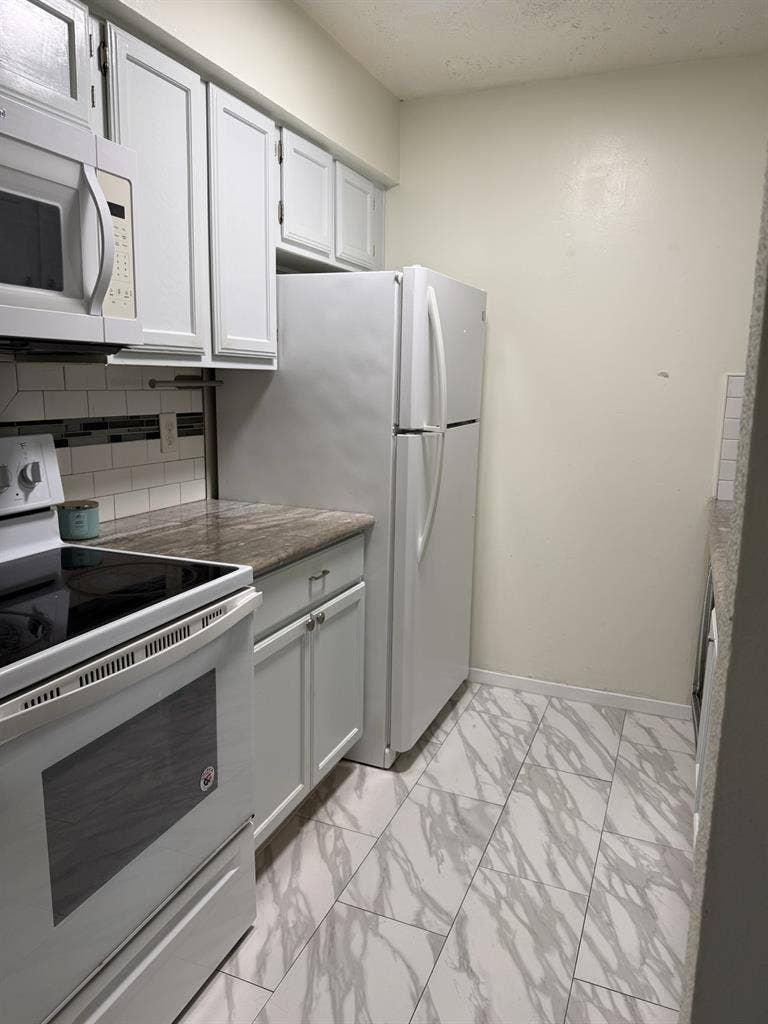 Studio For Rent