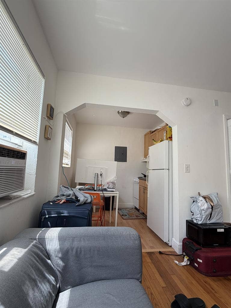 Furnished Studio Available Oct 1