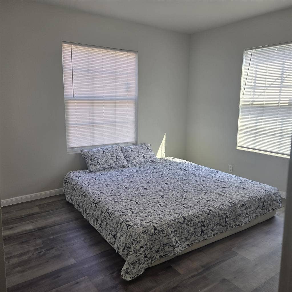 Private room for rent