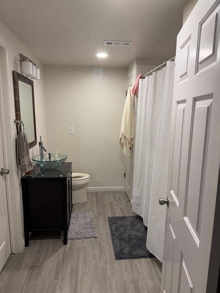 Roommate needed