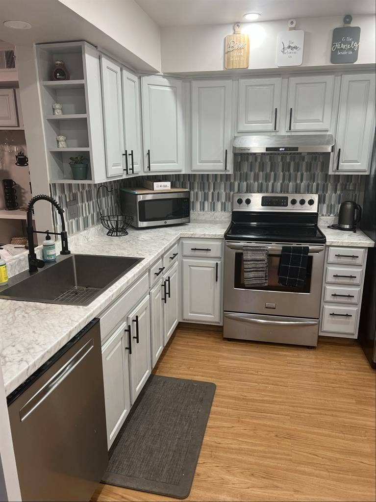 Cozy Upscale Room Rental
