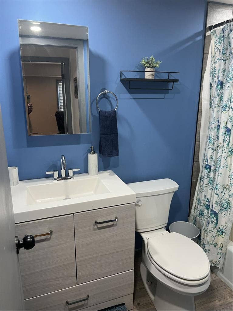 Cozy Upscale Room Rental