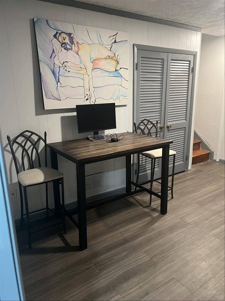 Cozy Upscale Room Rental