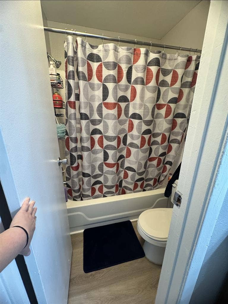 Roommate Welcomed!