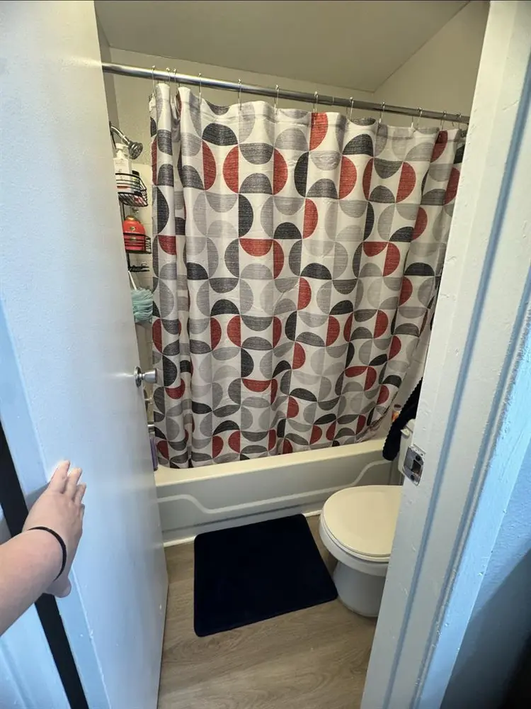 Roommate Welcomed!