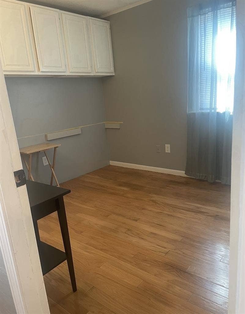 Private Unfurnished Room