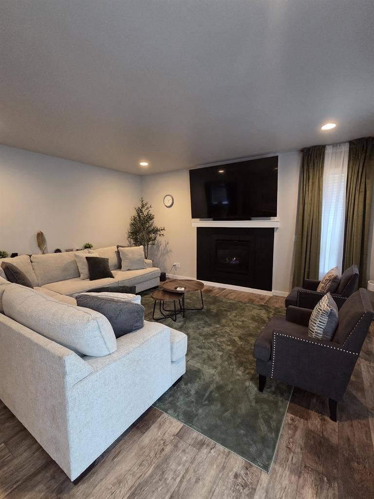 Two rooms available