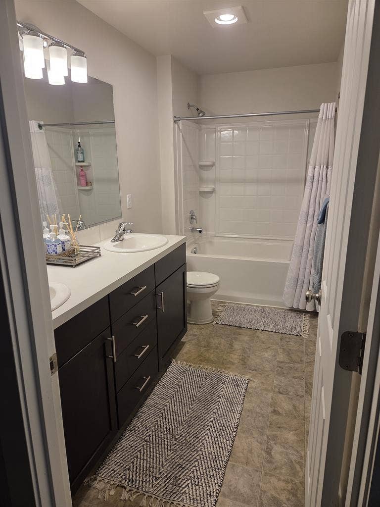 Two rooms available