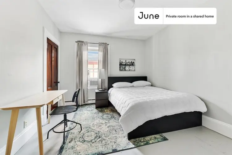 4 BR in Boston