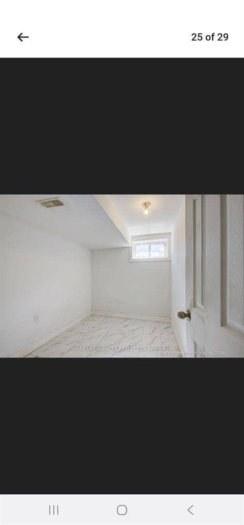 4 bedrooms house