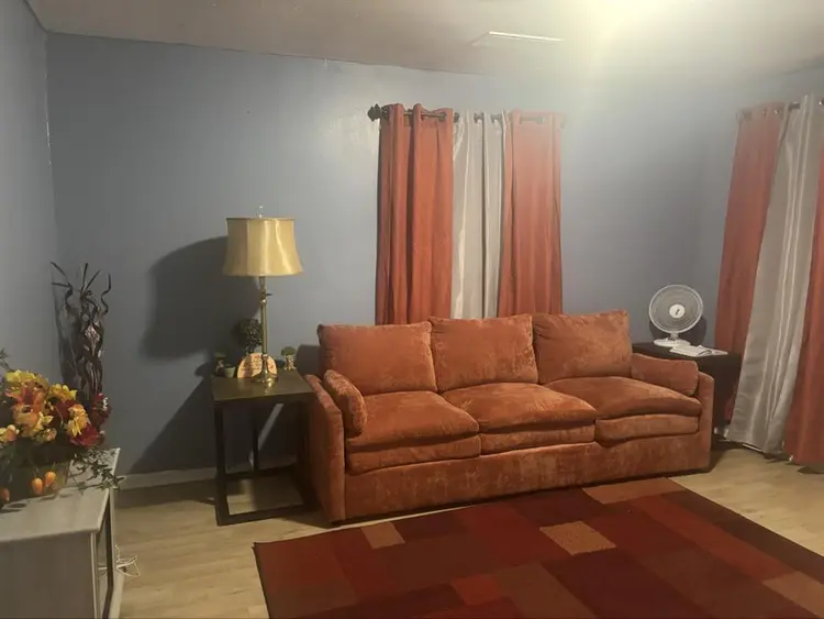 2 rooms for rent