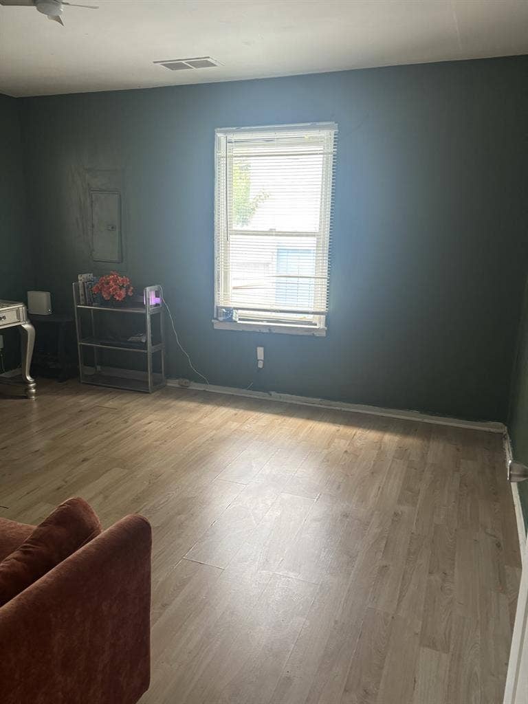 2 rooms for rent
