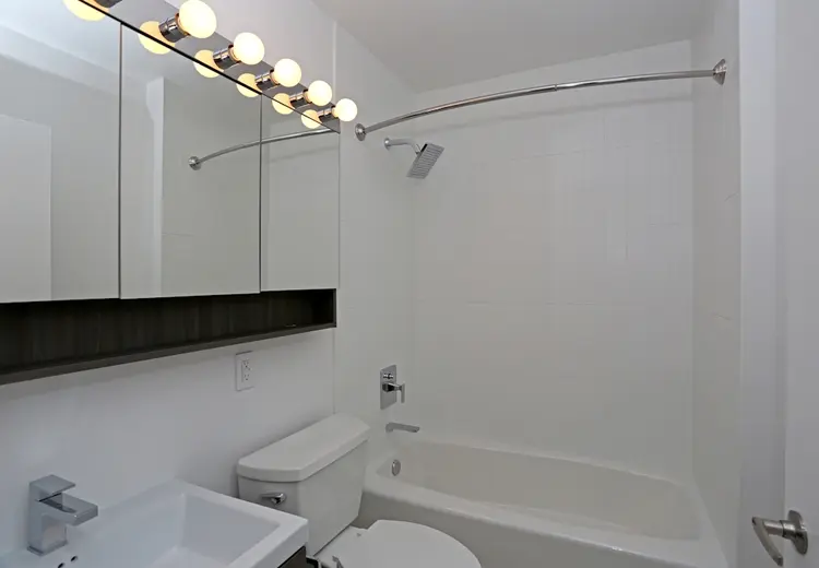 Renovated Room in Midtown Manhattan