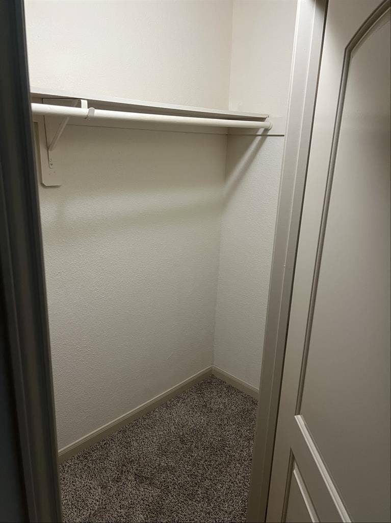 ***Room for Rent***