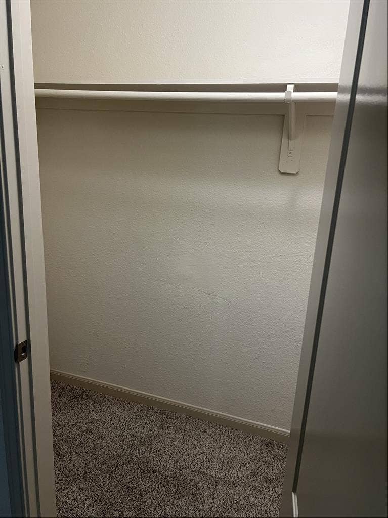 ***Room for Rent***
