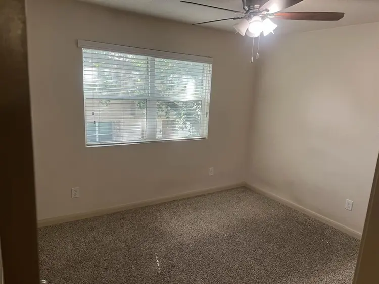 ***Room for Rent***
