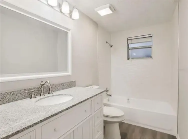ROOM FOR RENT – CLEARWATER, FL