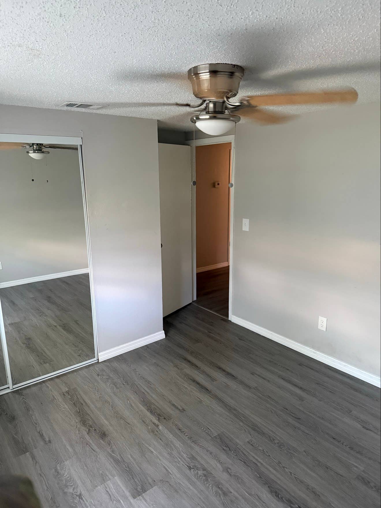 ROOM FOR RENT – CLEARWATER, FL
