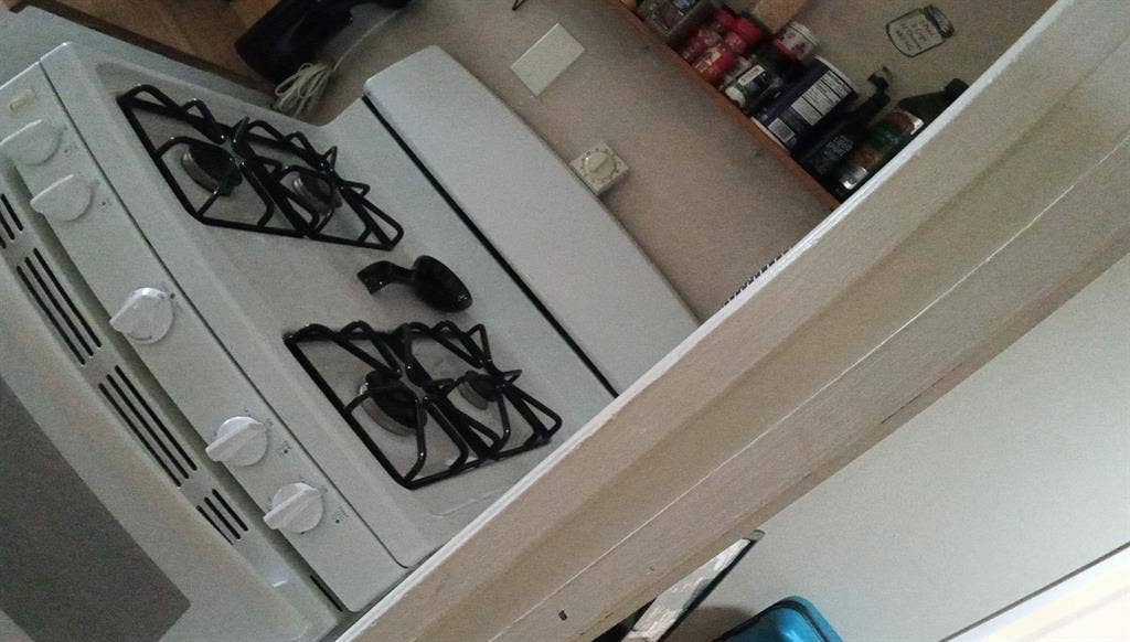 Room for rent in a three bdrm house