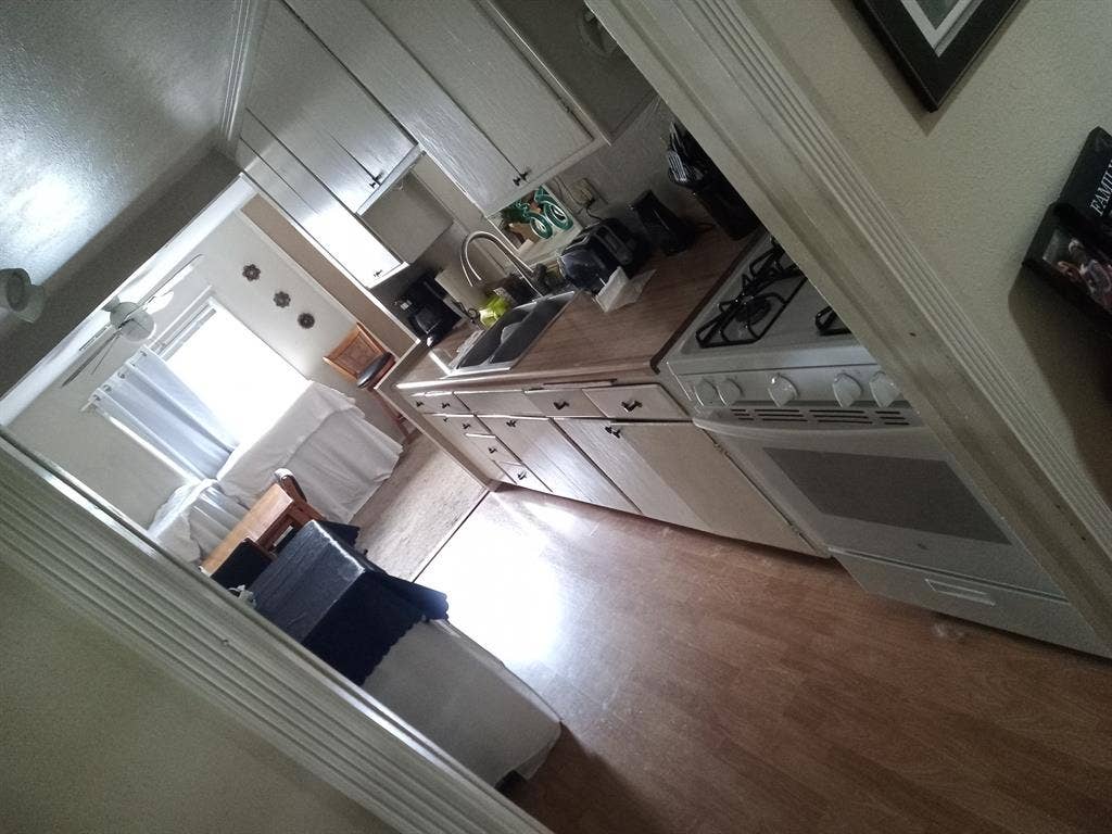 Room for rent in a three bdrm house
