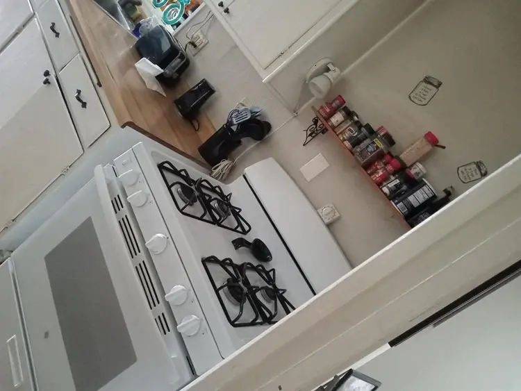 Room for rent in a three bdrm house