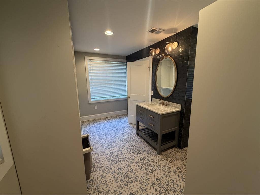 Private Room in College Park