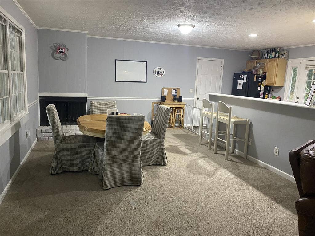 Large Master Suite + Utilities!