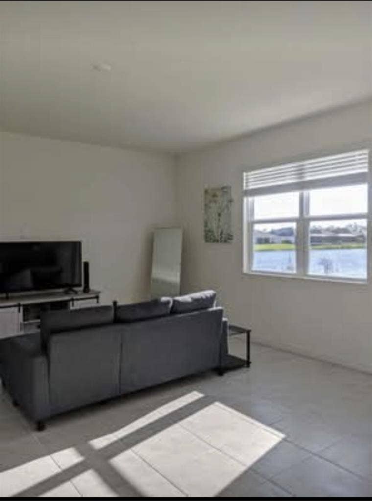 Furnished room for rent month$700
