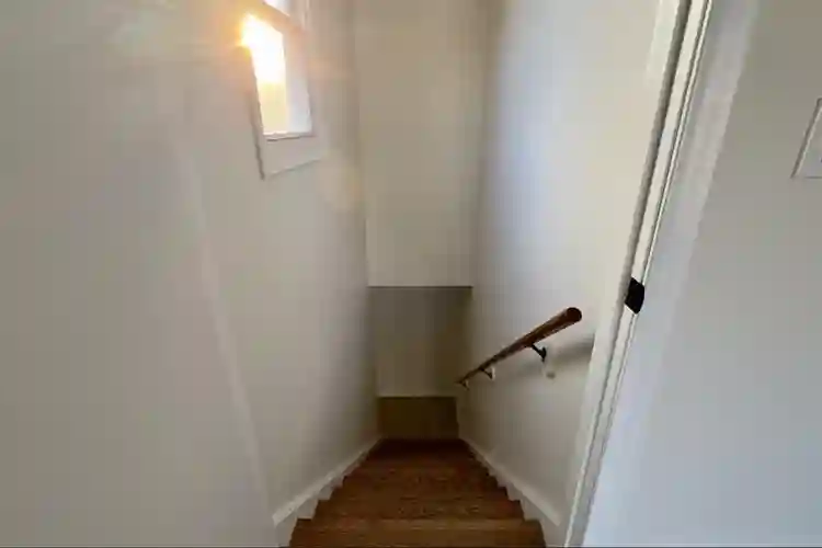 Cozy 2-bedroom & 1-office apartment