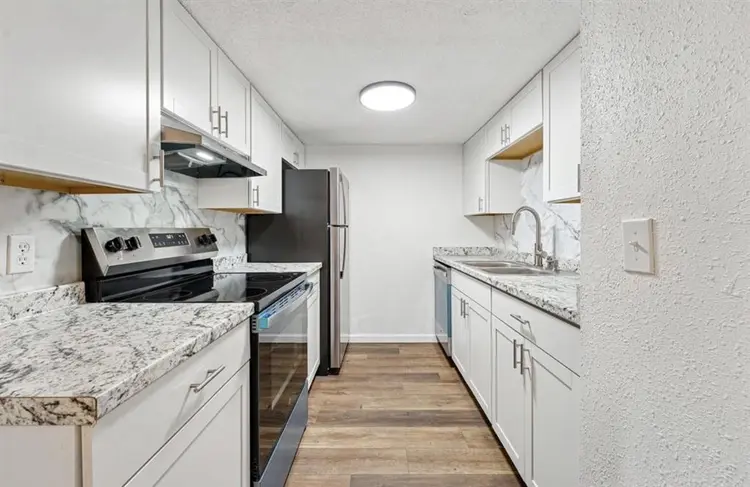 Available for immediate move in