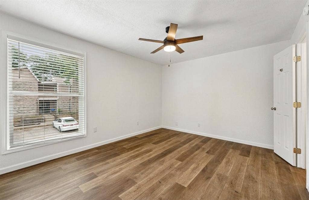 Available for immediate move in