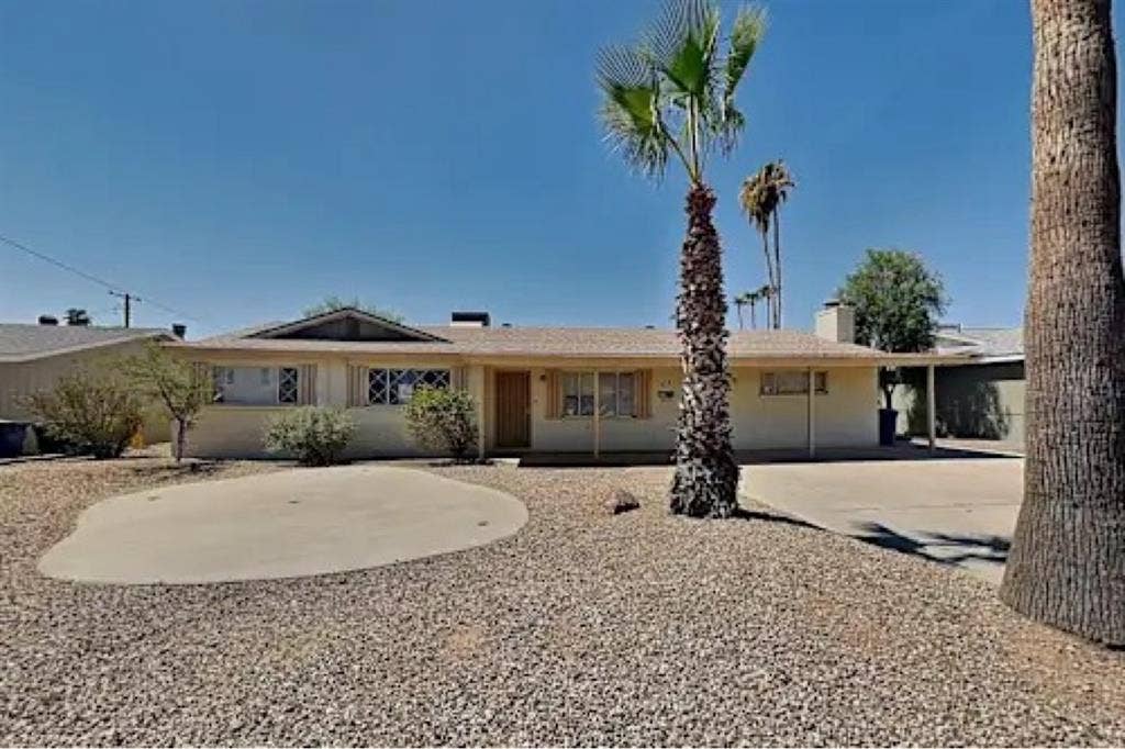 Beautiful 3/2 home ready