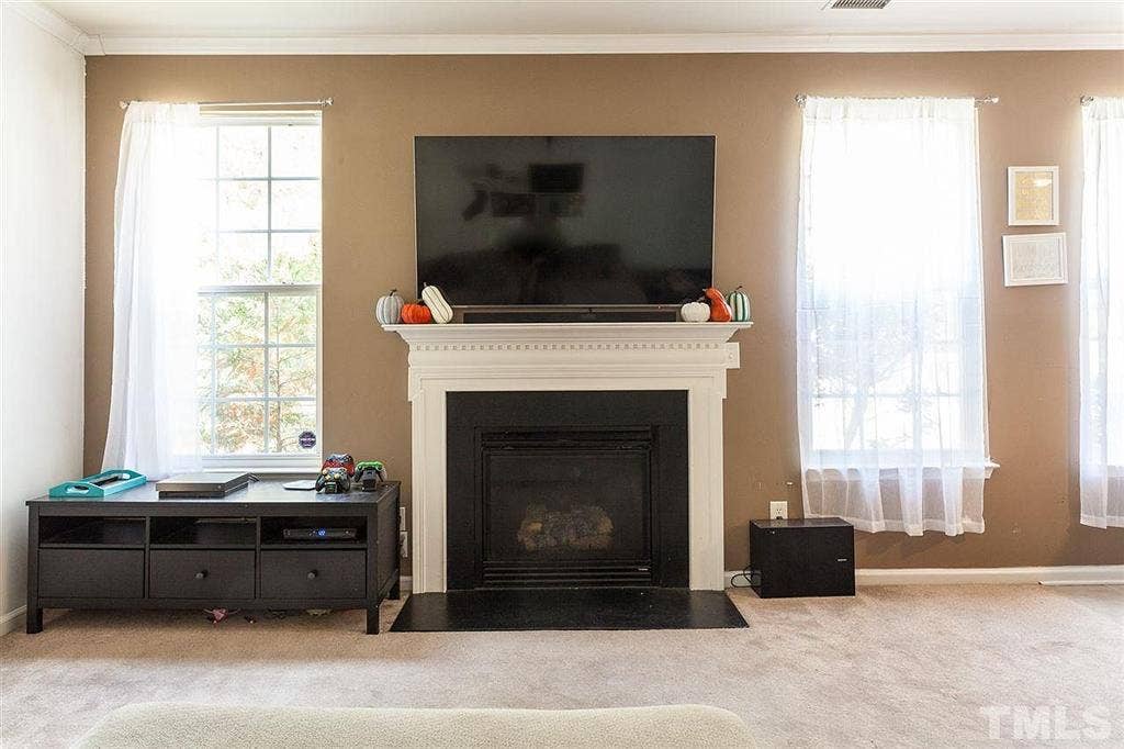 4 BR in Durham