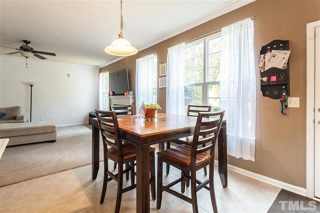 4 BR in Durham