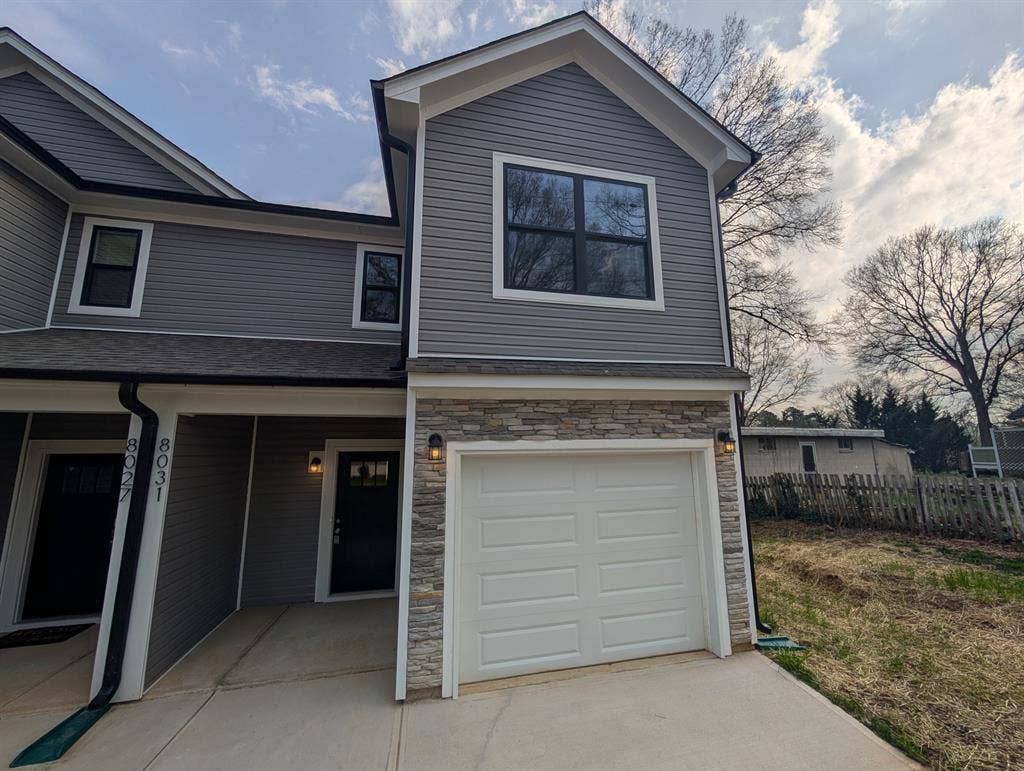 3 BR in Charlotte