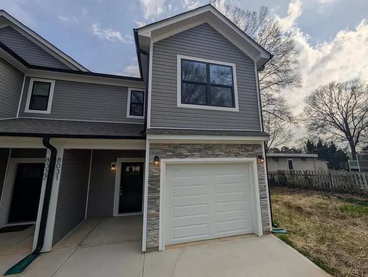 3 BR in Charlotte