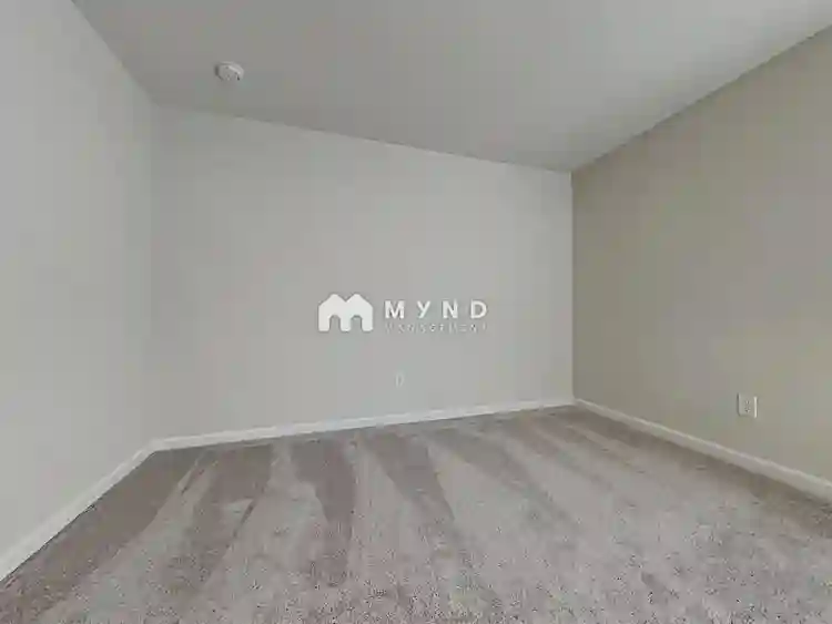 6 BR in Charlotte