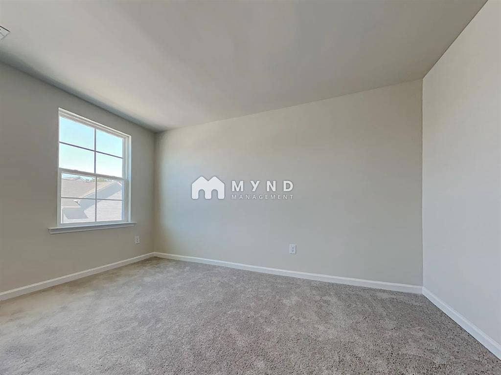 6 BR in Charlotte