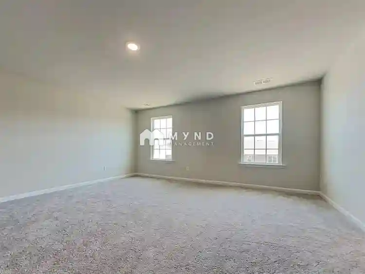 6 BR in Charlotte