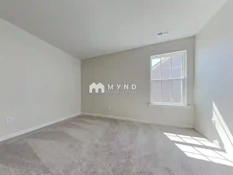 6 BR in Charlotte