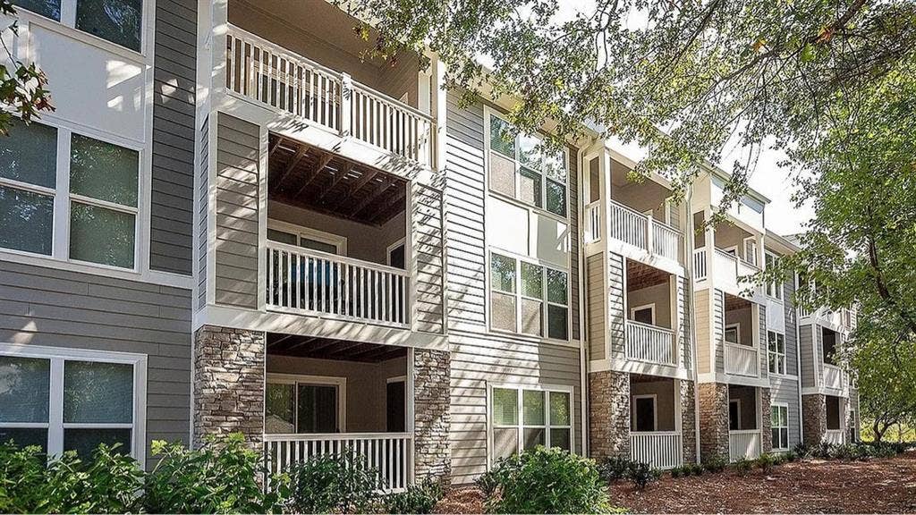 ROOMATE WANTED- Marietta