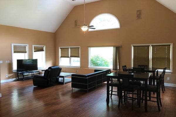 🏡 FURNISHED Private Room for Rent