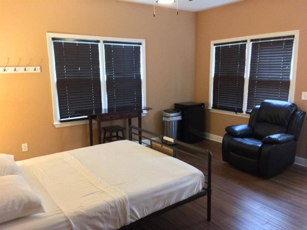 🏡 FURNISHED Private Room for Rent