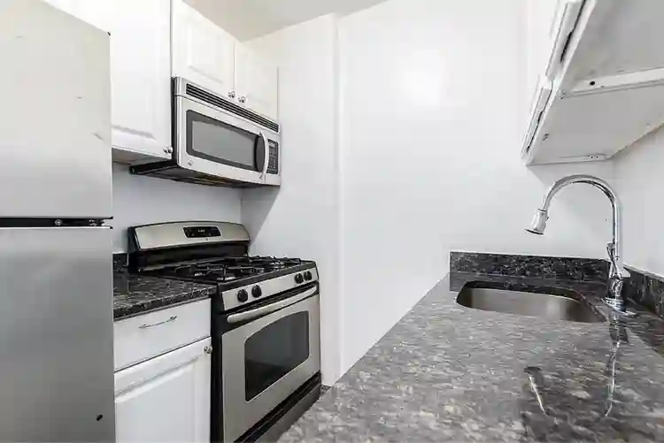 1 BEDROOM 1 BATH APARTMENT FOR RENT