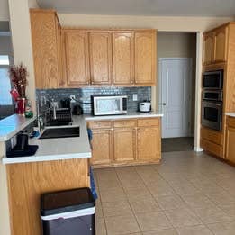A large master bedroom for rent