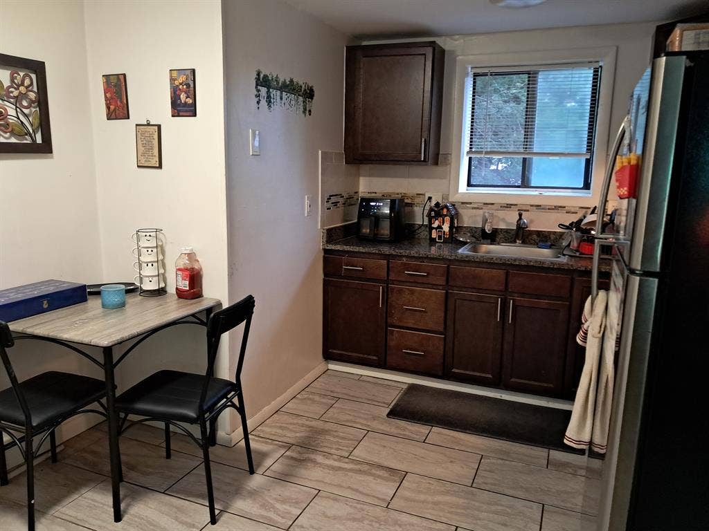 Room on Boston rd!