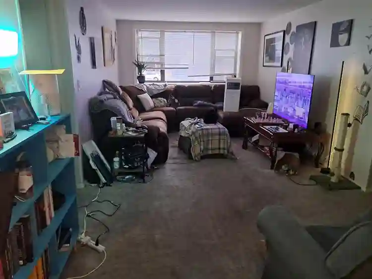 Room on Boston rd!