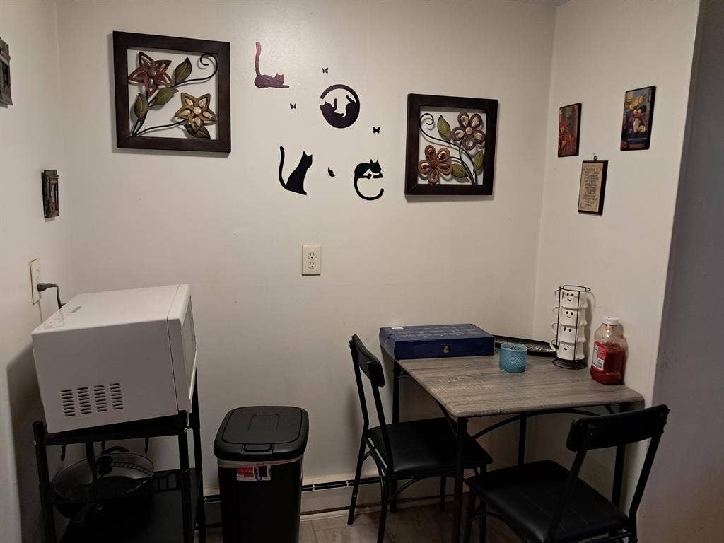 Room on Boston rd!